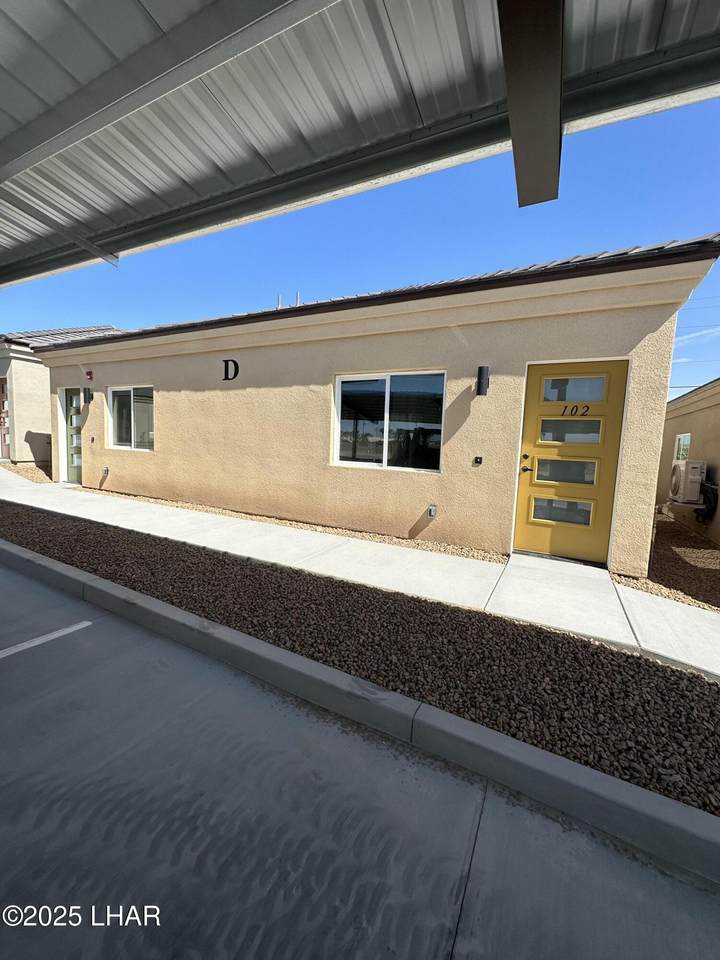 3556 Kearsage Dr - Photo 1