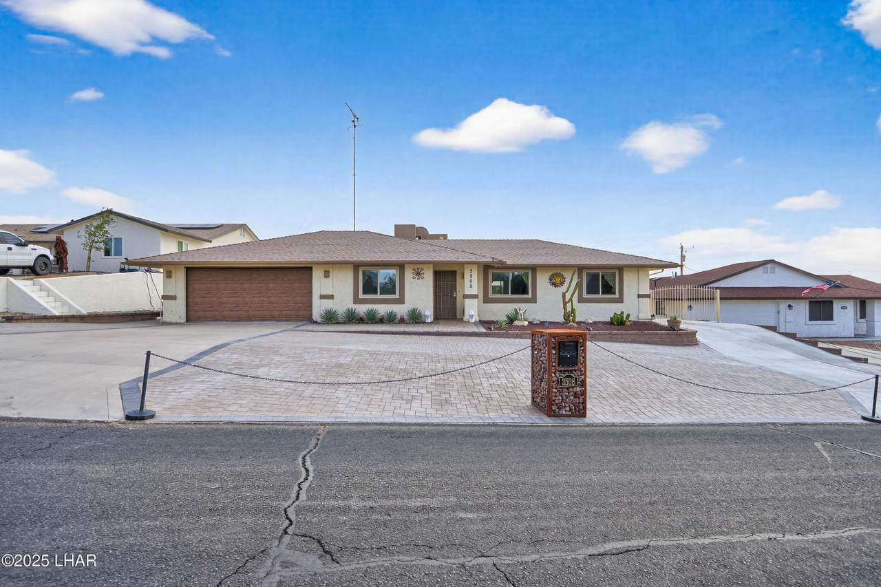 3508 Shawnee Ln - Photo 1