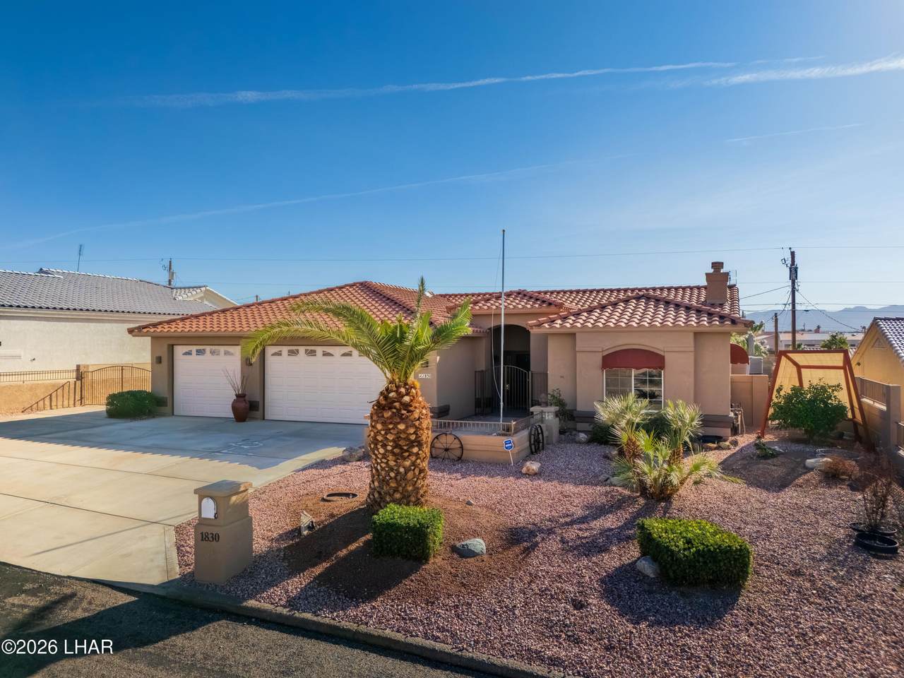 1830 Felicidad Dr - Photo 1