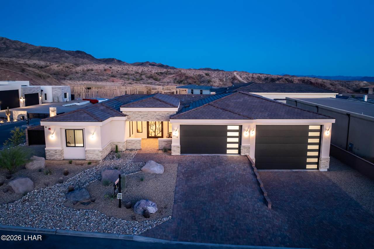 6712 Avienda De Las Foothlls - Photo 1