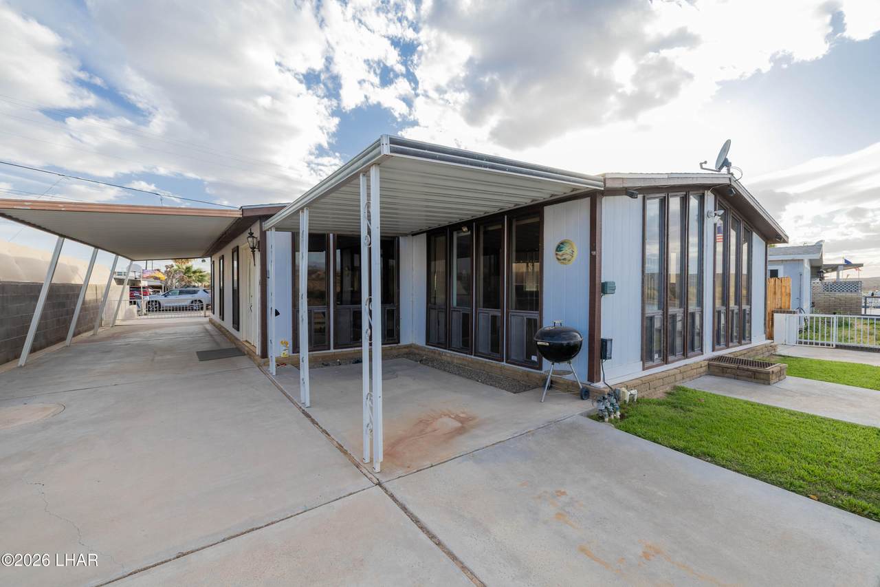 434 Riverfront Dr - Photo 1