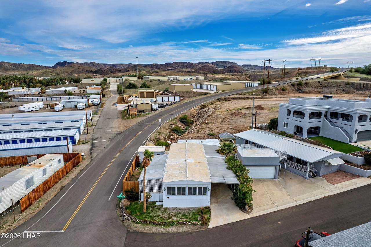 10109 Harbor View Rd - Photo 1