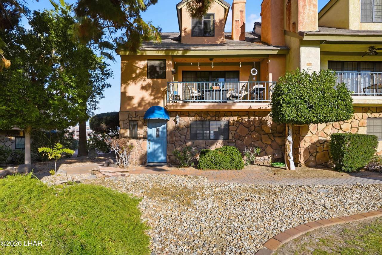 1566 Palace Way - Photo 1