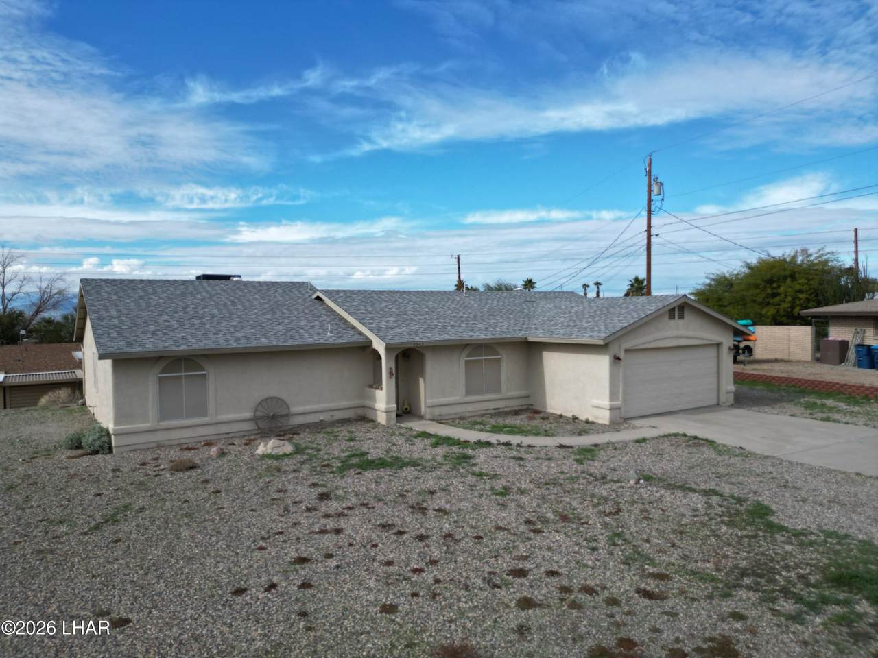 3345 Desert Dr - Photo 1