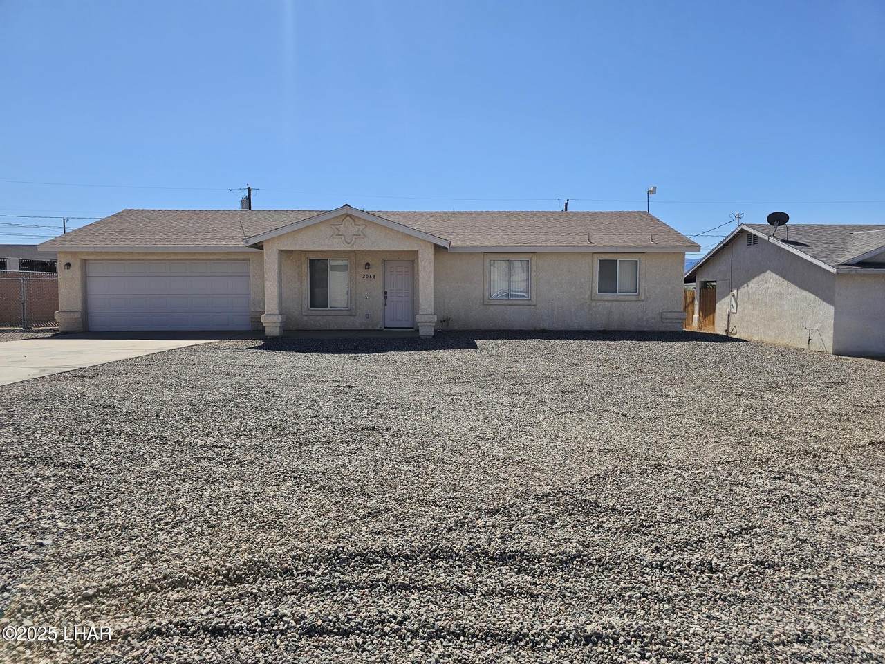 2068 Rainbow Ave - Photo 1