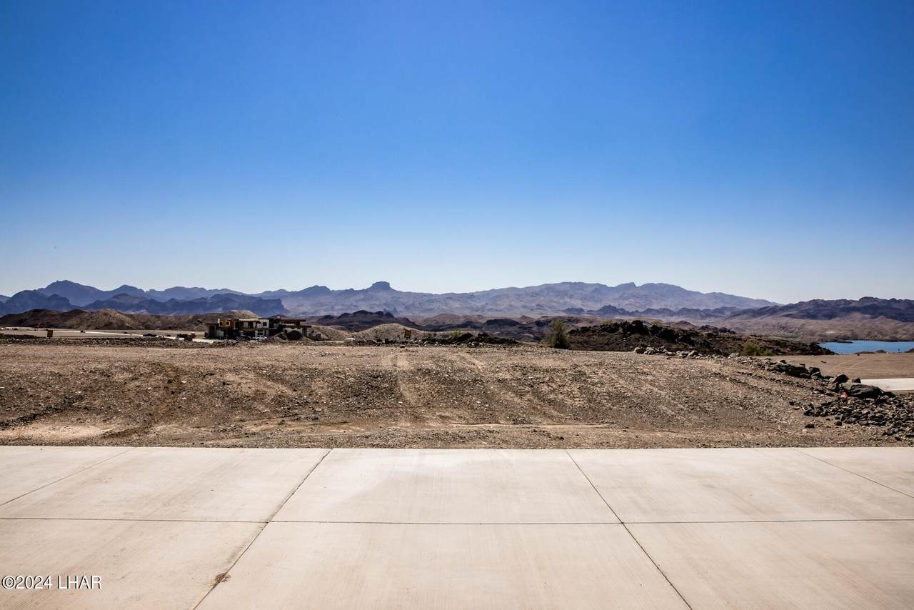 2420 Desert Rdg Ct - Photo 1