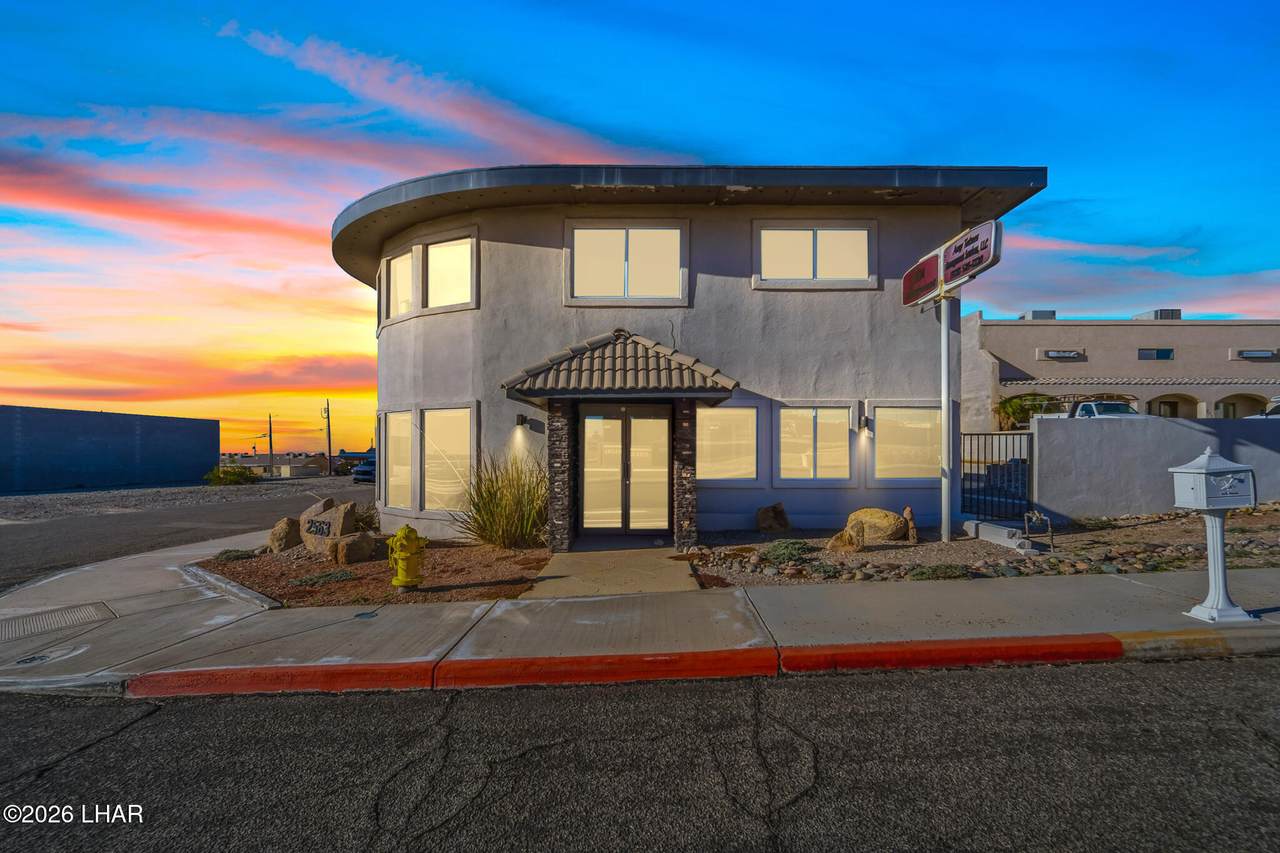 2563 Kiowa Blvd - Photo 1