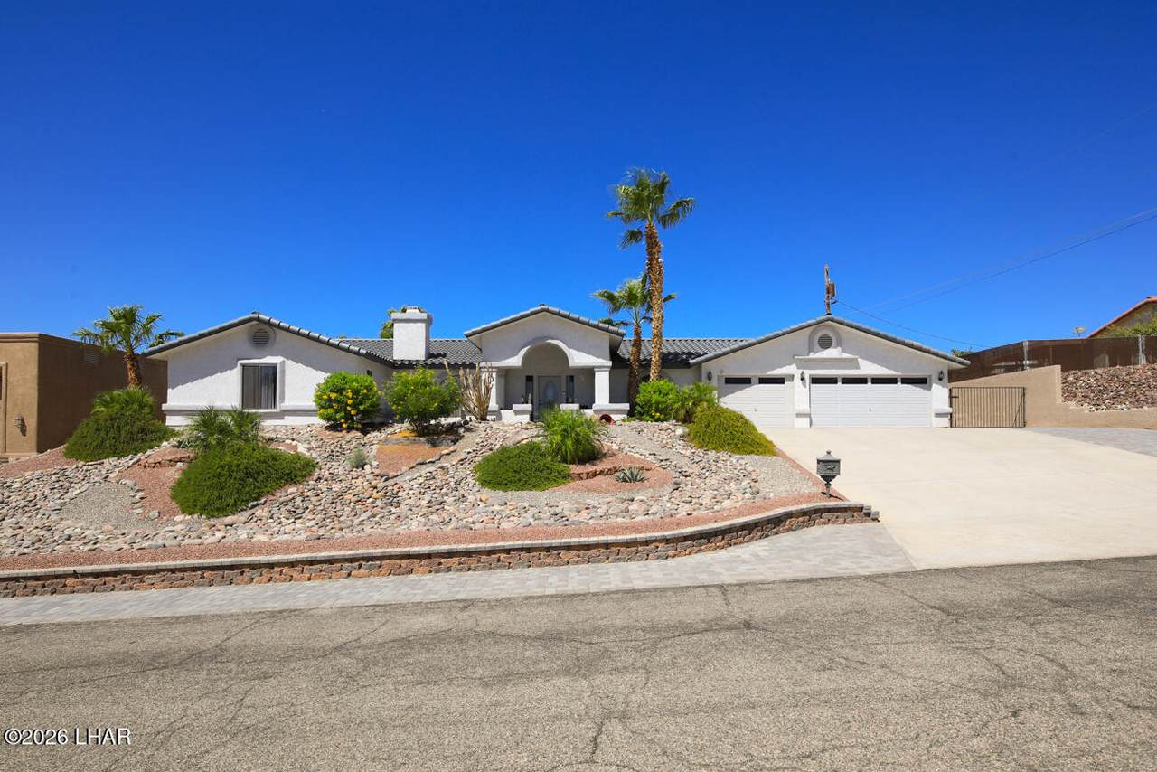 3681 Yucca Dr - Photo 1