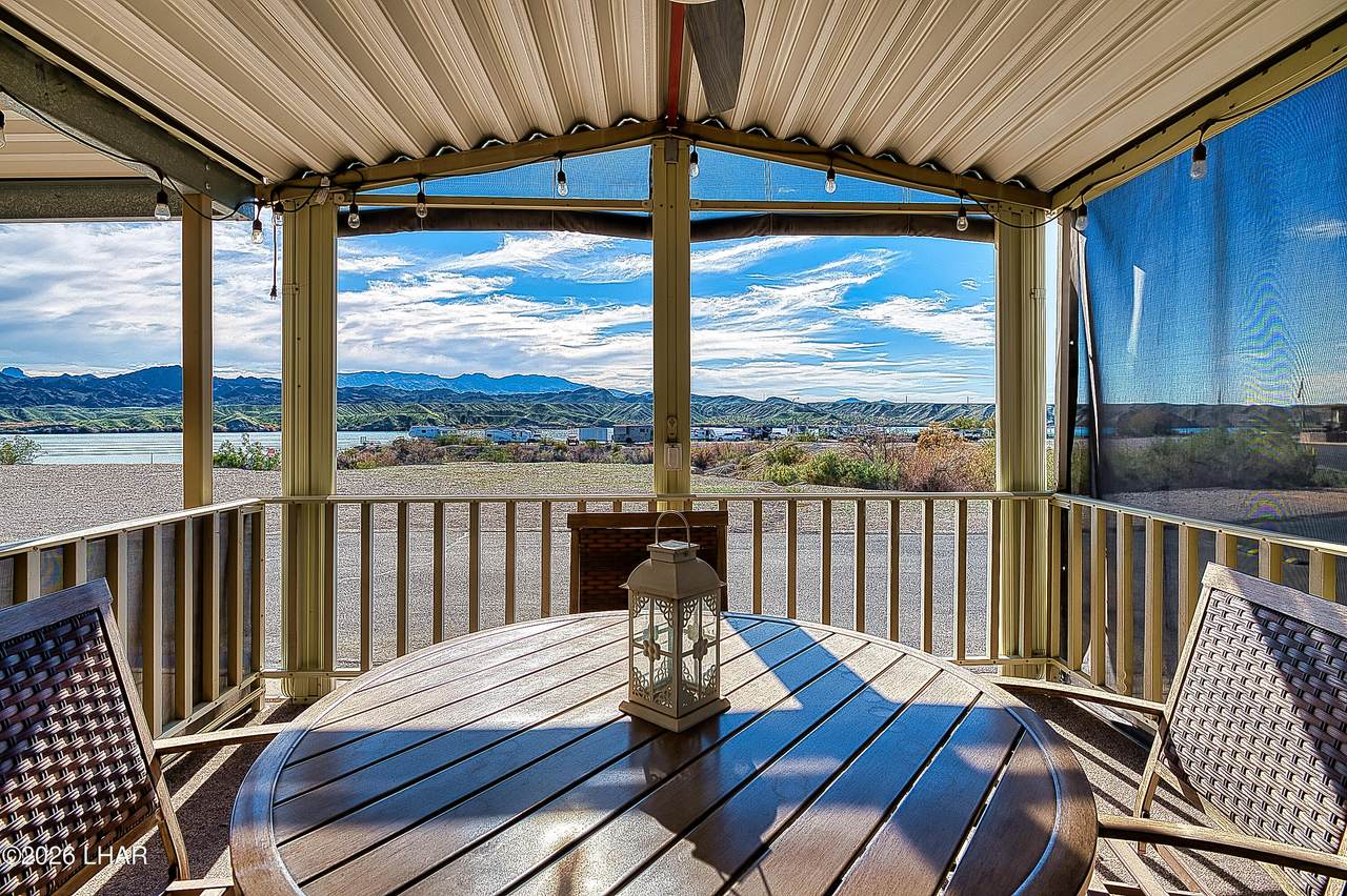 555 Beachcomber Blvd - Photo 1