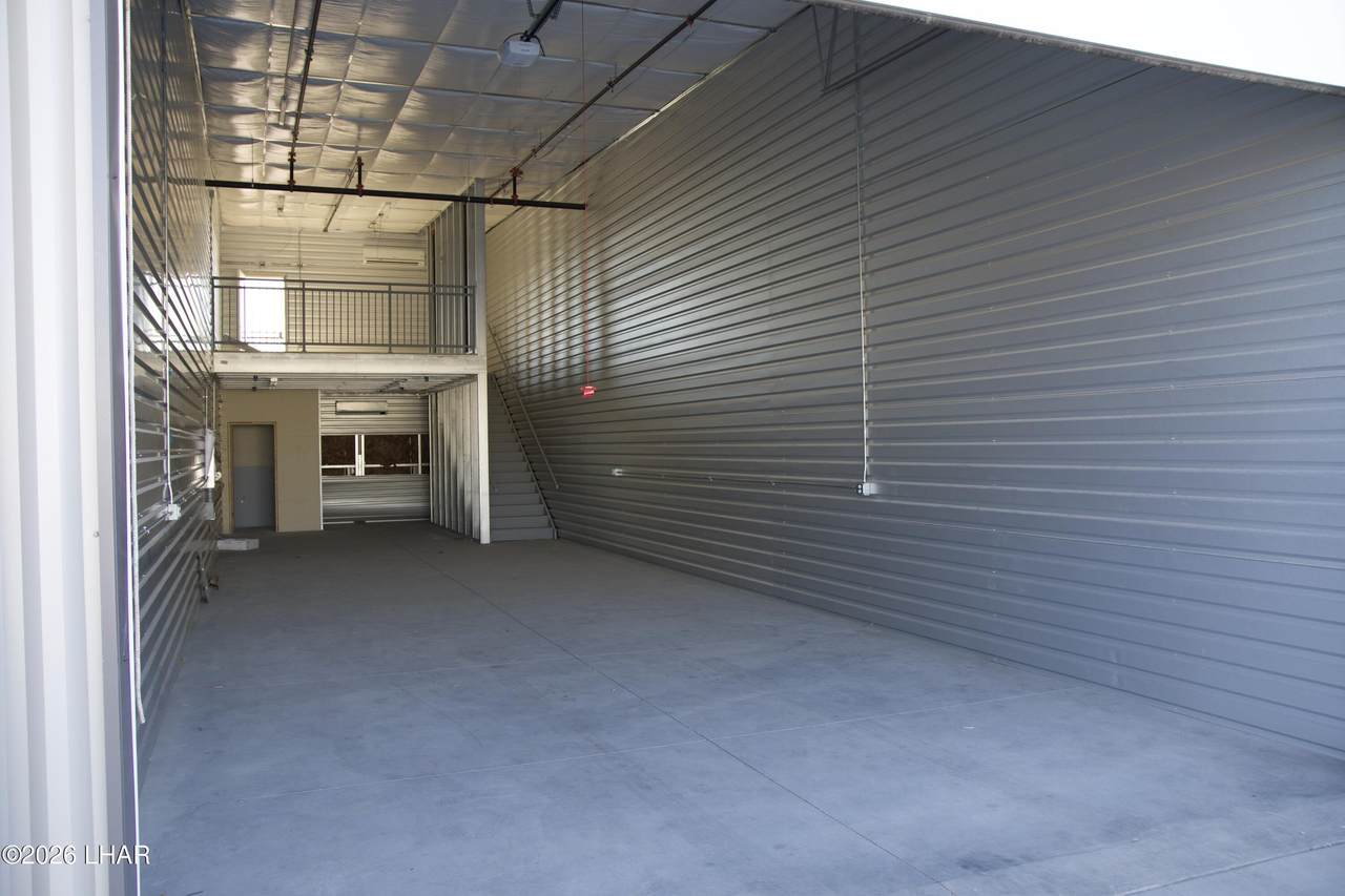 6530 Showplace Ave - Photo 1