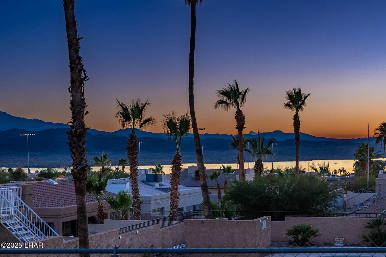 https://bt-photos.global.ssl.fastly.net/lakehavasu/1280_boomver_1_1039130-2.jpg