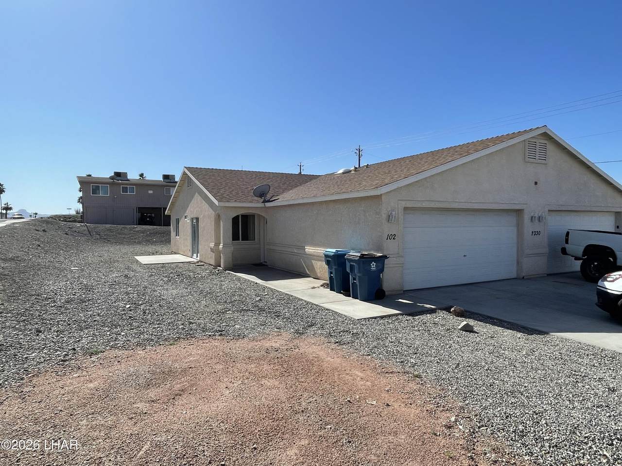 2330 College Dr - Photo 1