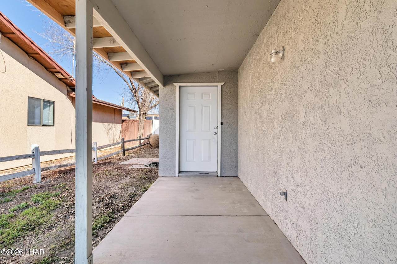 https://bt-photos.global.ssl.fastly.net/lakehavasu/1280_boomver_1_1039261-2.jpg