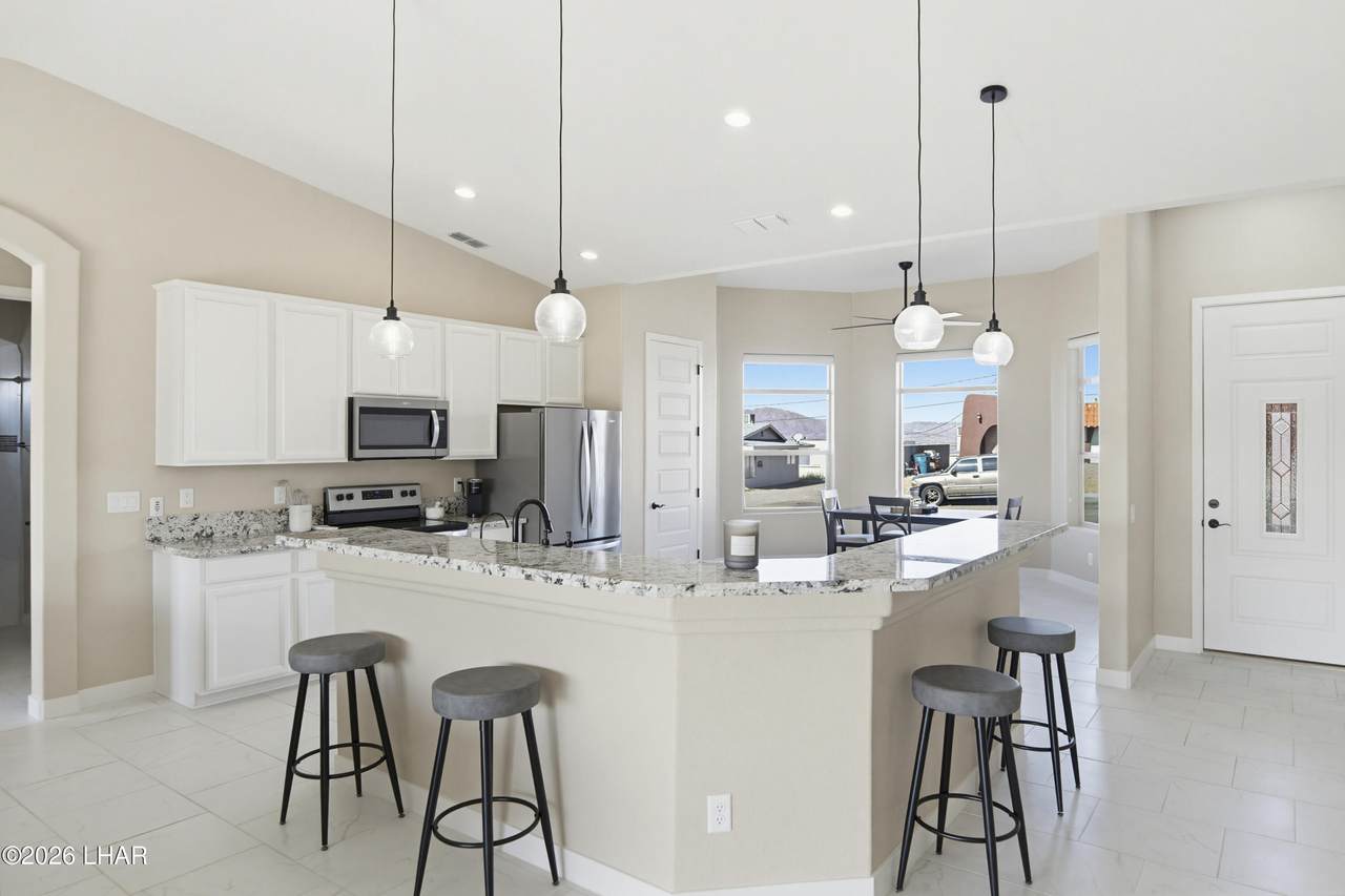https://bt-photos.global.ssl.fastly.net/lakehavasu/1280_boomver_1_1039382-2.jpg