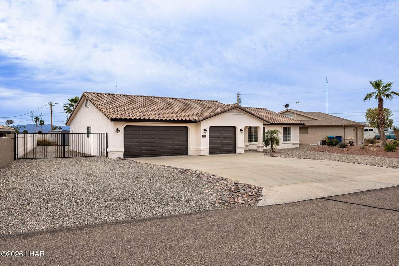https://bt-photos.global.ssl.fastly.net/lakehavasu/1280_boomver_1_1039456-2.jpg