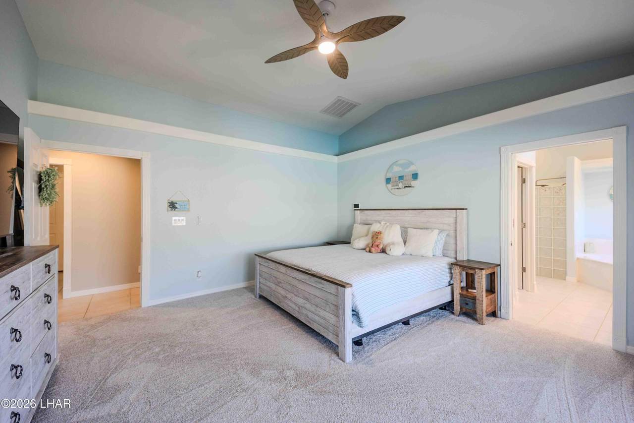https://bt-photos.global.ssl.fastly.net/lakehavasu/1280_boomver_1_1039467-2.jpg
