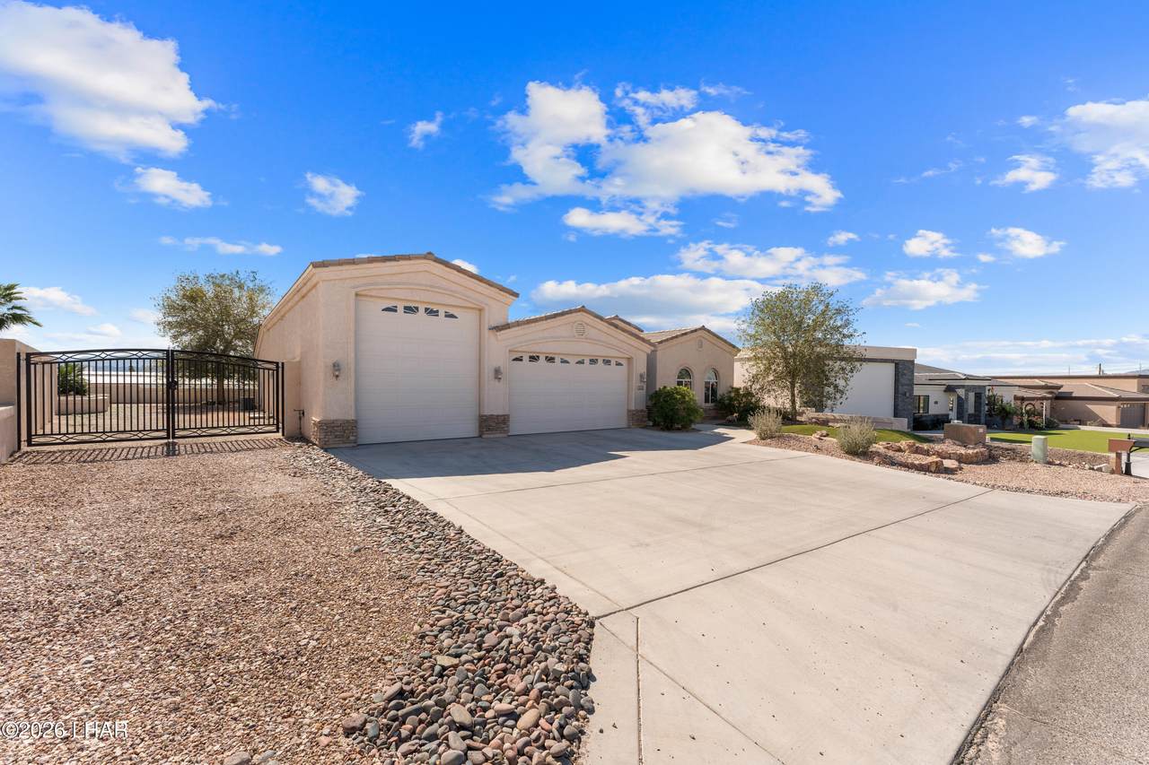 1810 Kirk Dr - Photo 1