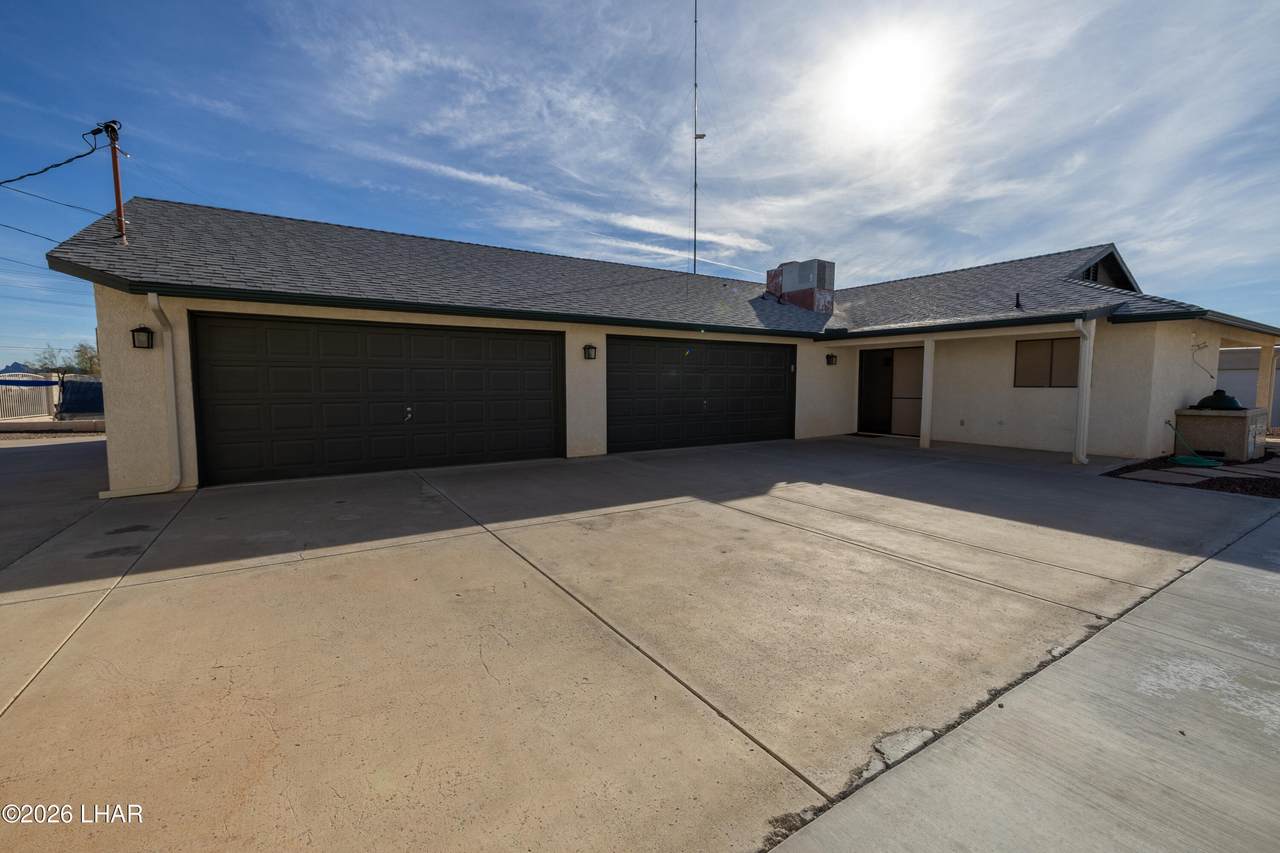 https://bt-photos.global.ssl.fastly.net/lakehavasu/1280_boomver_1_1039564-2.jpg