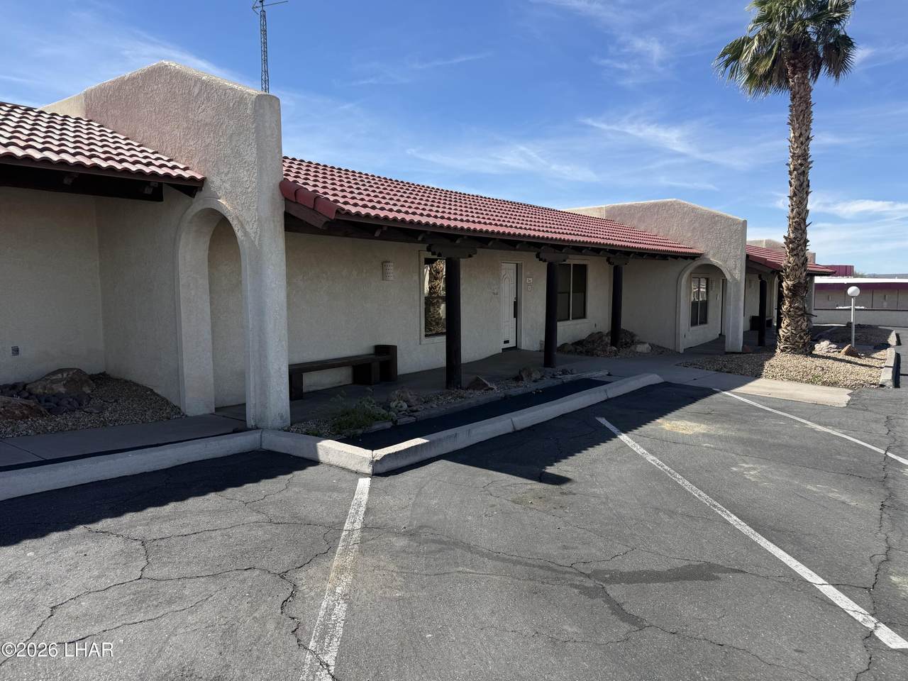 1830 Mesquite Ave - Photo 1