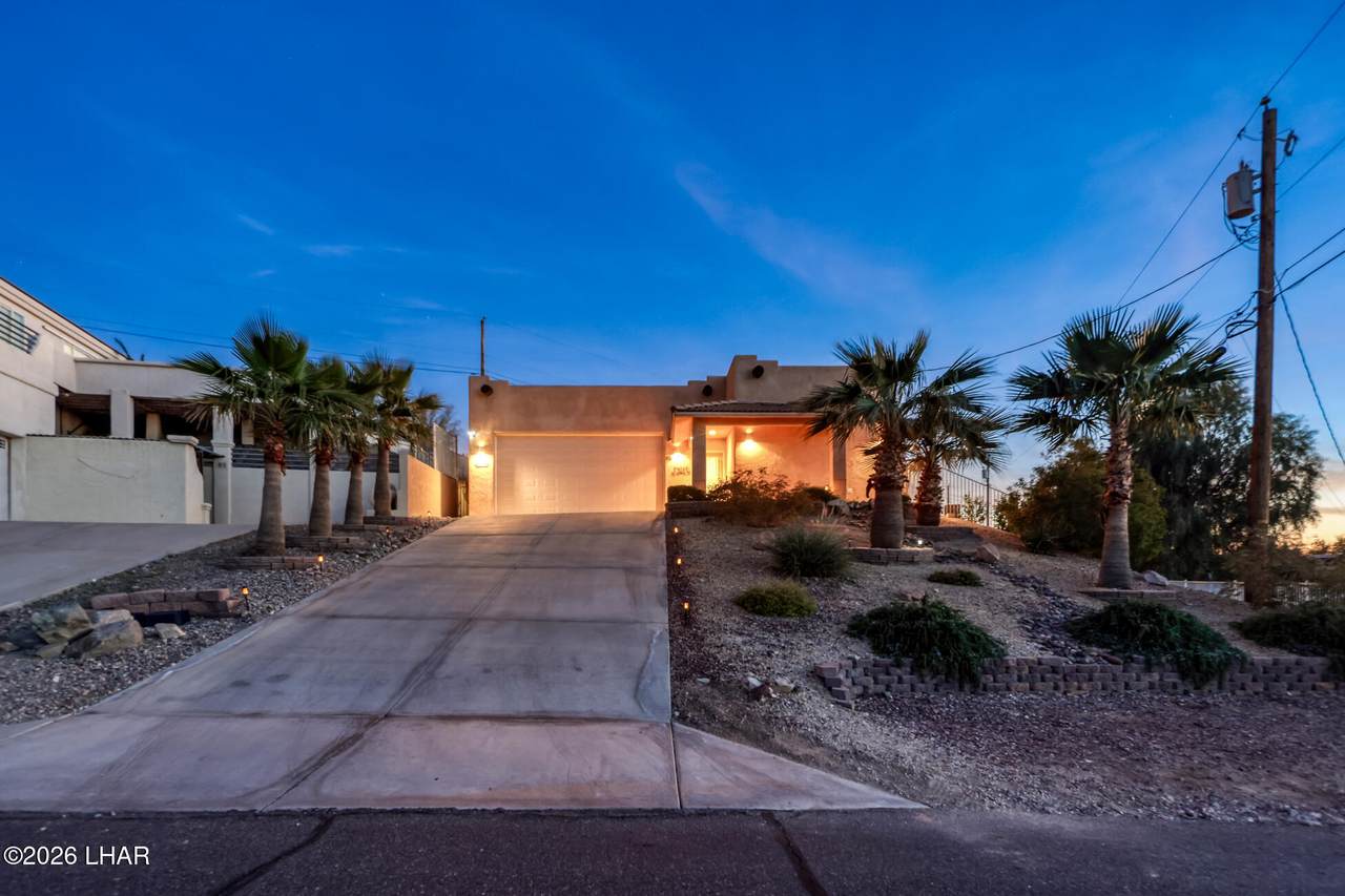 2750 Barbara Dr - Photo 1