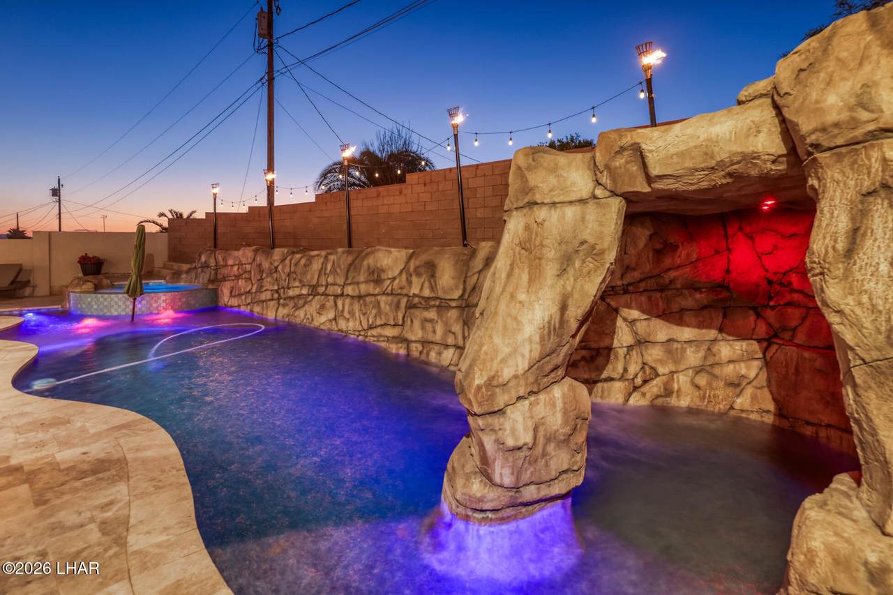 https://bt-photos.global.ssl.fastly.net/lakehavasu/1280_boomver_1_1039642-2.jpg