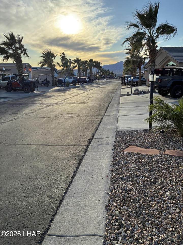 https://bt-photos.global.ssl.fastly.net/lakehavasu/1280_boomver_1_1039722-2.jpg