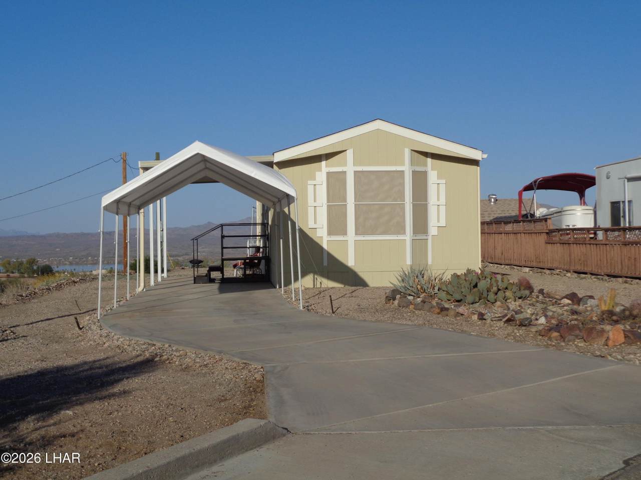 1700 Anita Ct - Photo 1