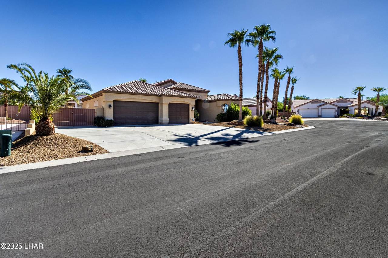 https://bt-photos.global.ssl.fastly.net/lakehavasu/1280_boomver_1_1039746-2.jpg