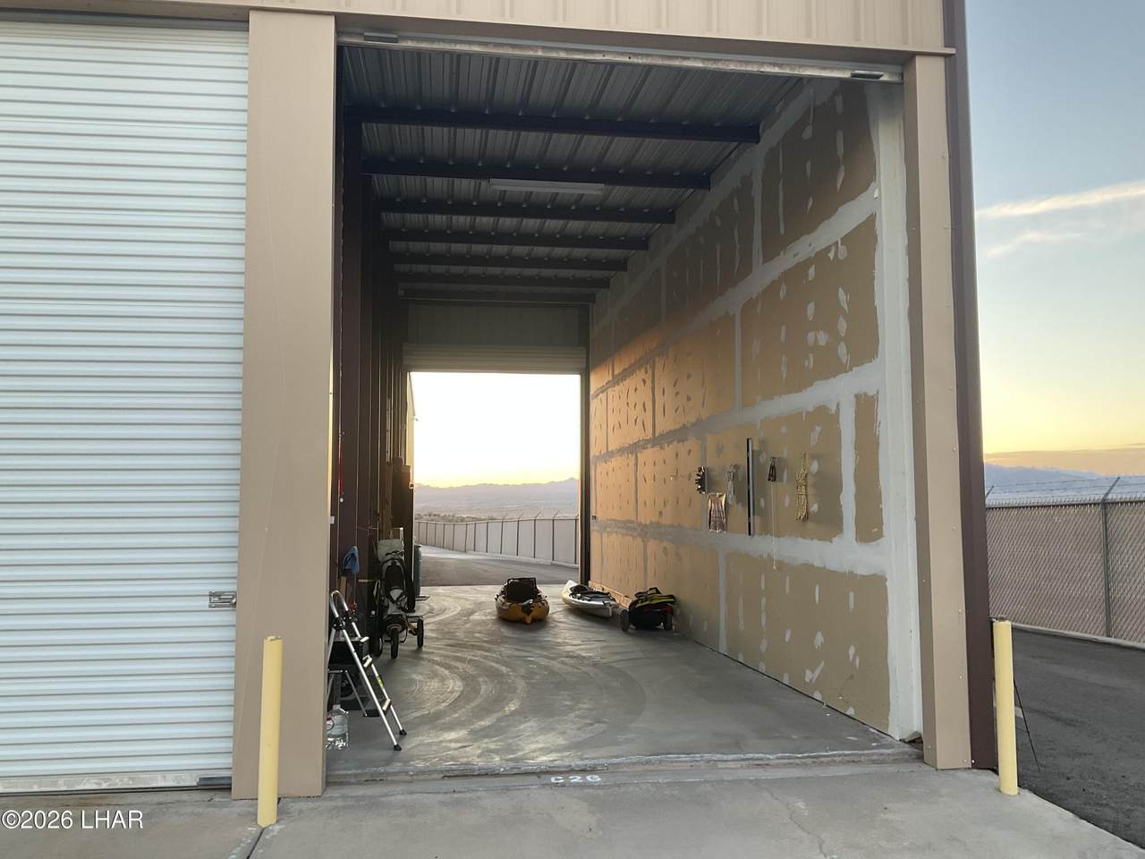 https://bt-photos.global.ssl.fastly.net/lakehavasu/orig_boomver_1_1039780-2.jpg