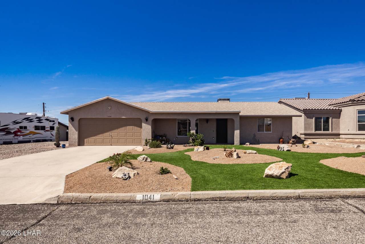1041 Rolling Hills Dr - Photo 1