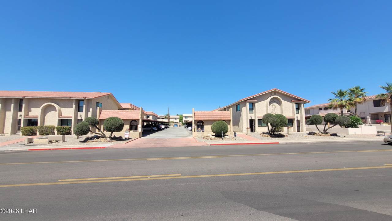 2085 Mesquite Ave - Photo 1