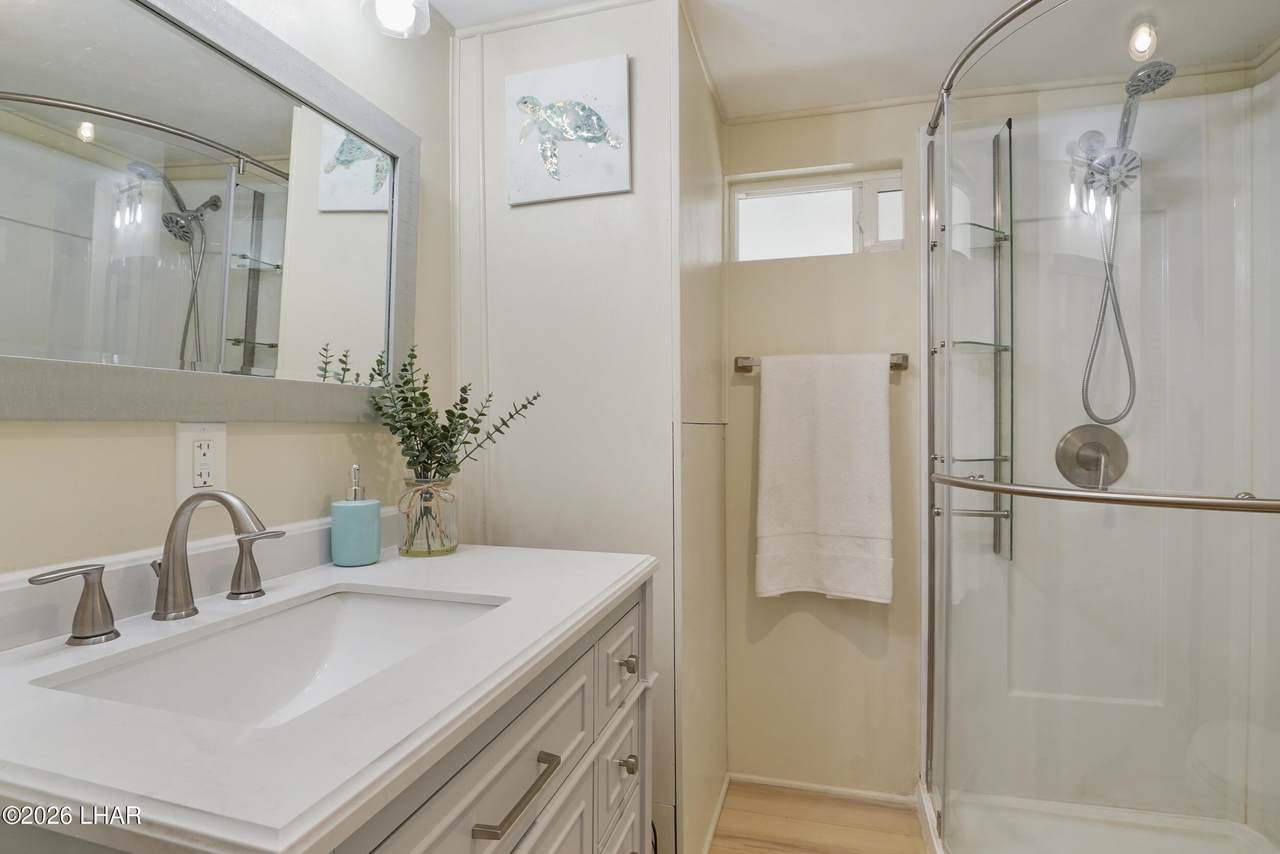https://bt-photos.global.ssl.fastly.net/lakehavasu/1280_boomver_1_1039871-2.jpg