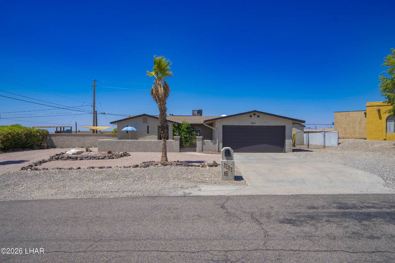 3751 Mission Dr - Photo 1