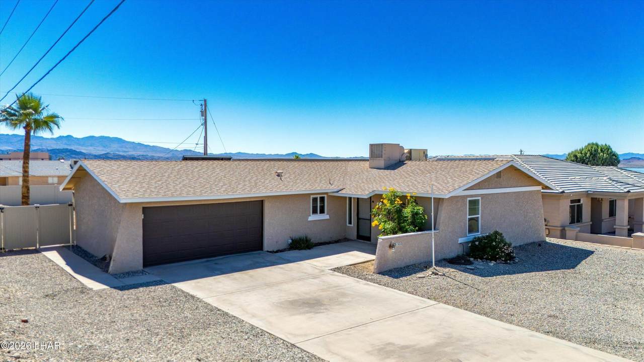 1904 Mimosa Dr - Photo 1