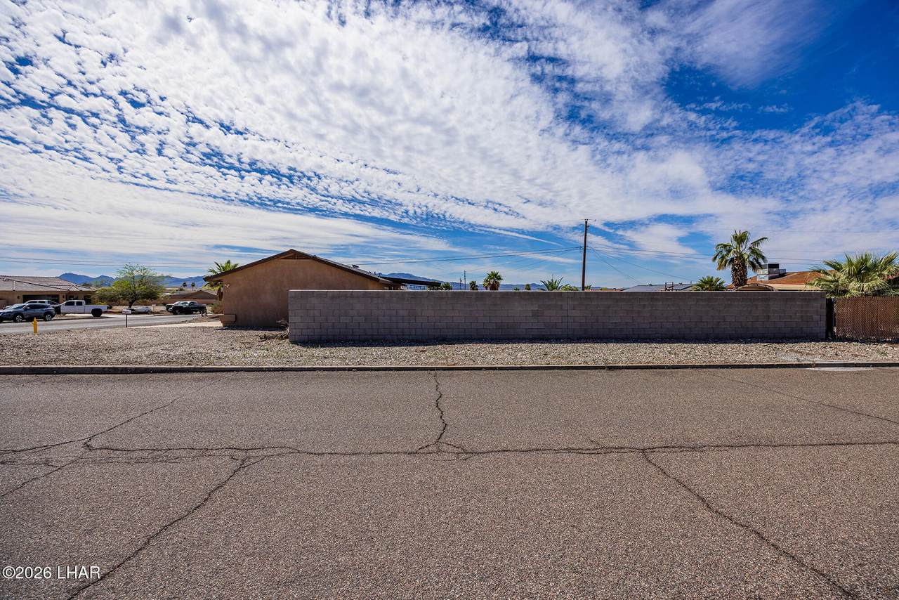 https://bt-photos.global.ssl.fastly.net/lakehavasu/1280_boomver_1_1039980-2.jpg