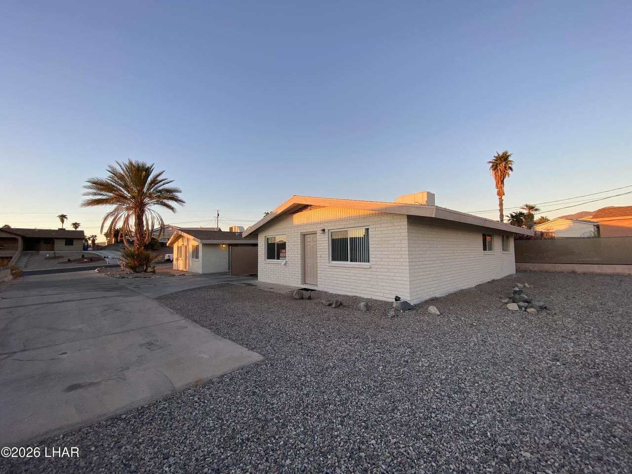 3030 Winterhaven Dr - Photo 1
