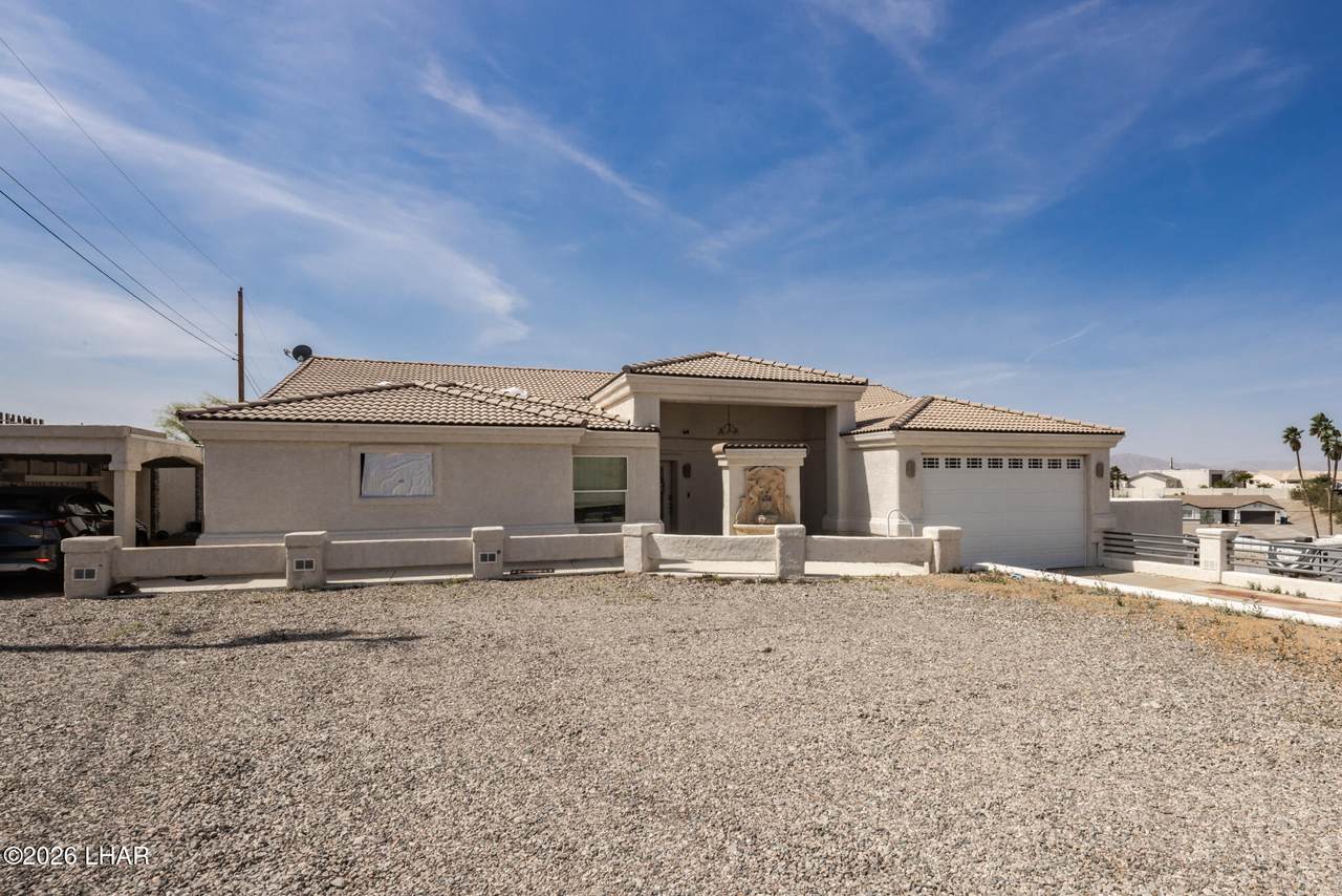 2760 Barbara Dr - Photo 1