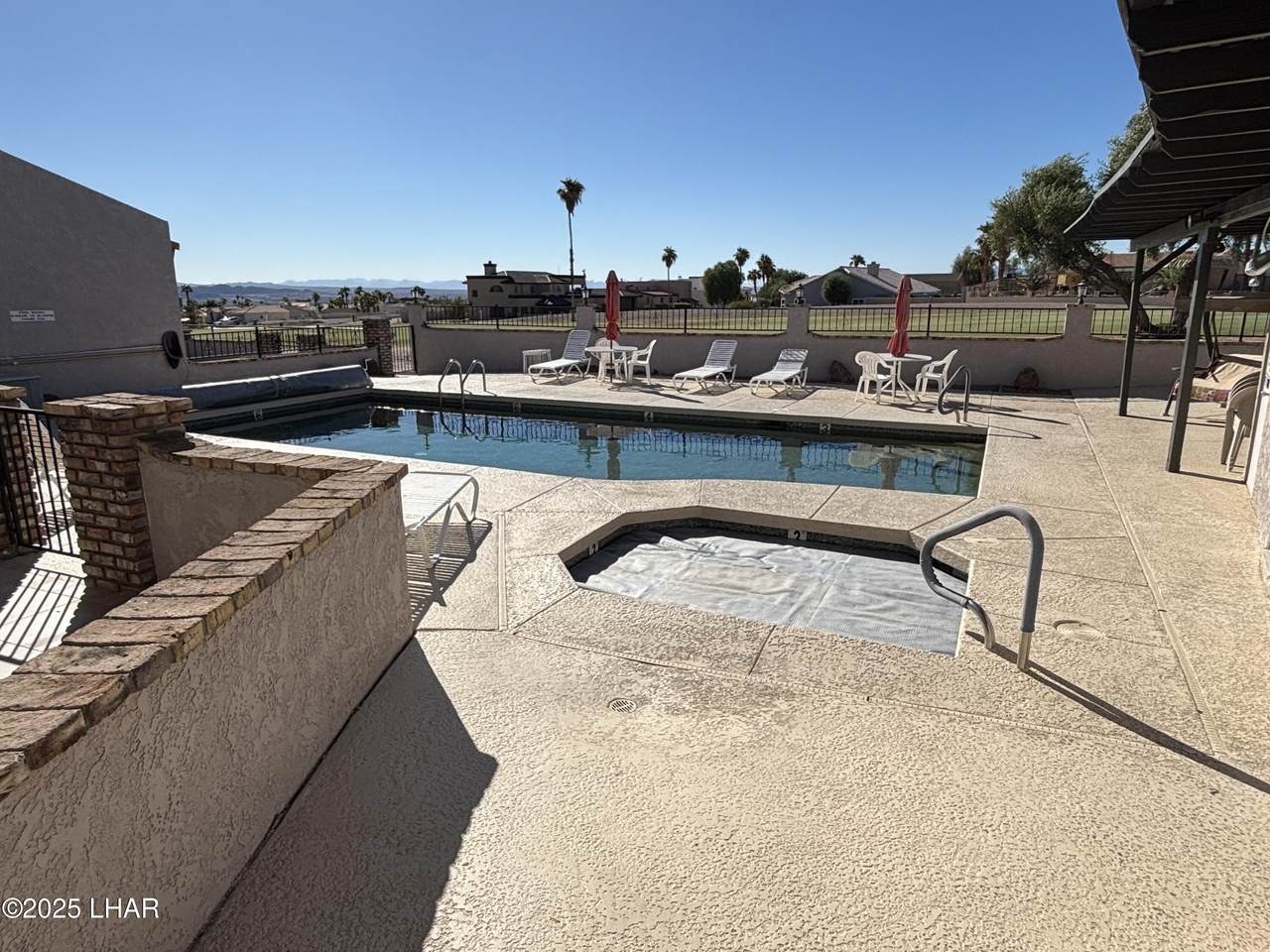 2673 Jamaica Blvd - Photo 1