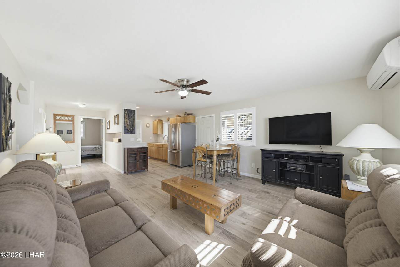 https://bt-photos.global.ssl.fastly.net/lakehavasu/1280_boomver_1_1040041-2.jpg