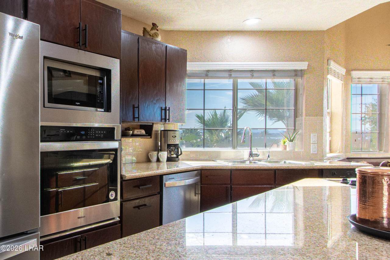 https://bt-photos.global.ssl.fastly.net/lakehavasu/1280_boomver_1_1040079-2.jpg