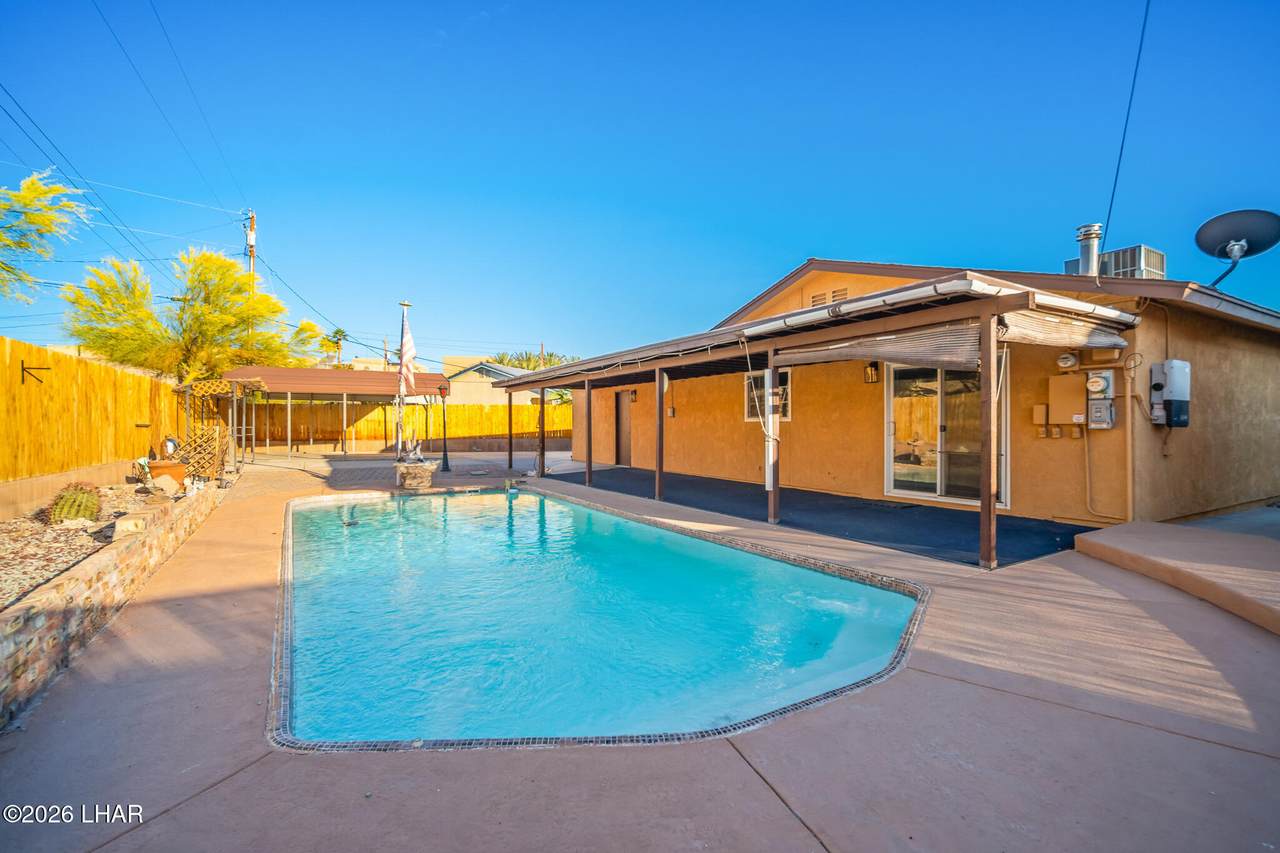 https://bt-photos.global.ssl.fastly.net/lakehavasu/1280_boomver_1_1040083-2.jpg