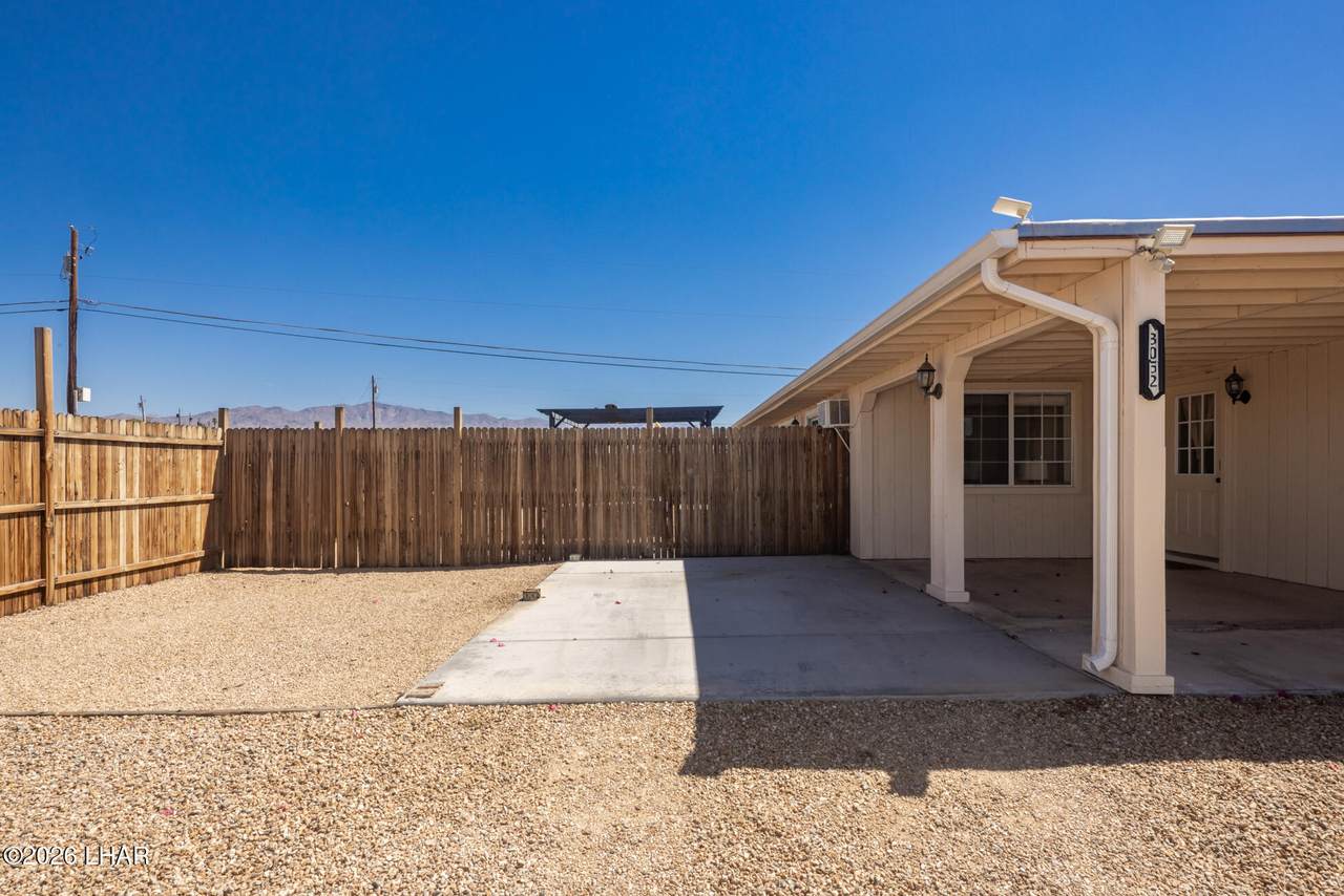 https://bt-photos.global.ssl.fastly.net/lakehavasu/1280_boomver_1_1040089-2.jpg