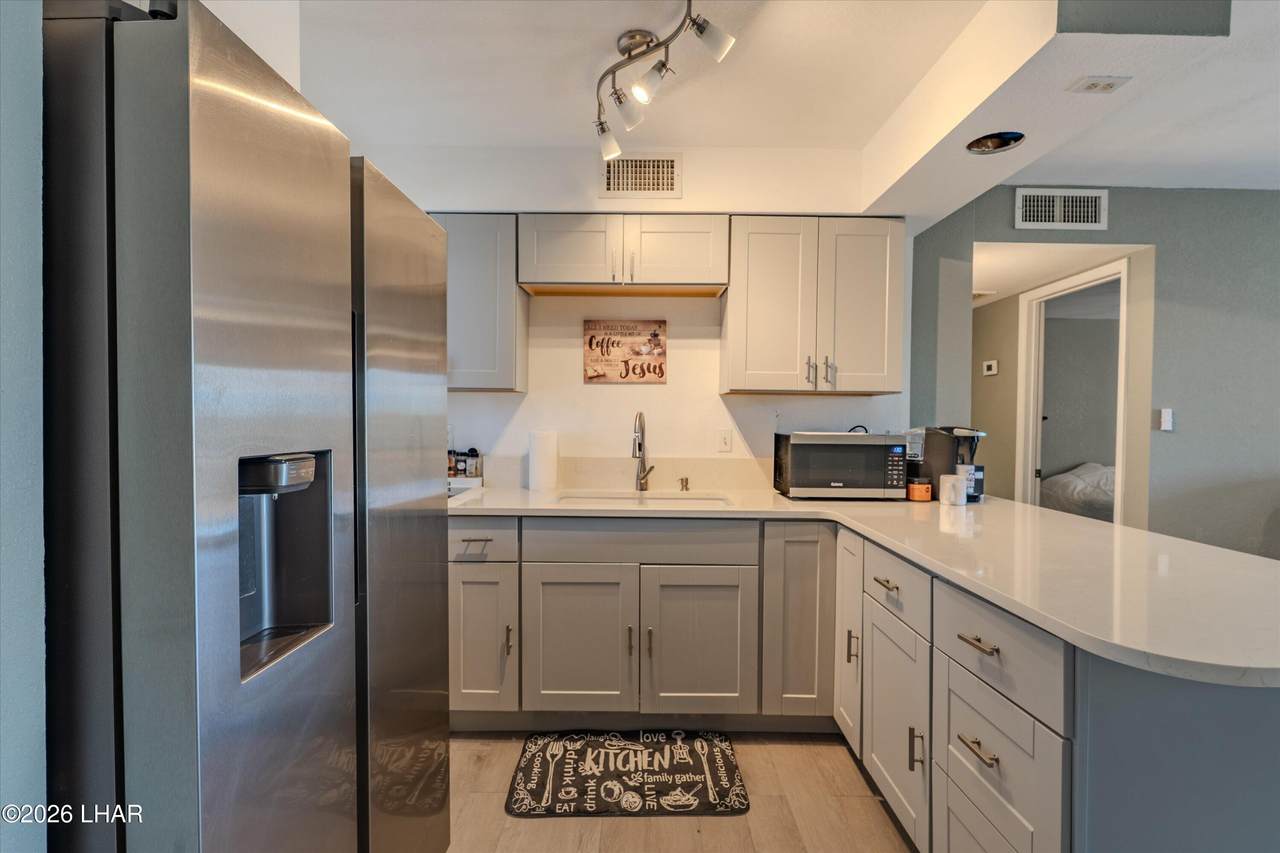https://bt-photos.global.ssl.fastly.net/lakehavasu/1280_boomver_1_1040112-2.jpg