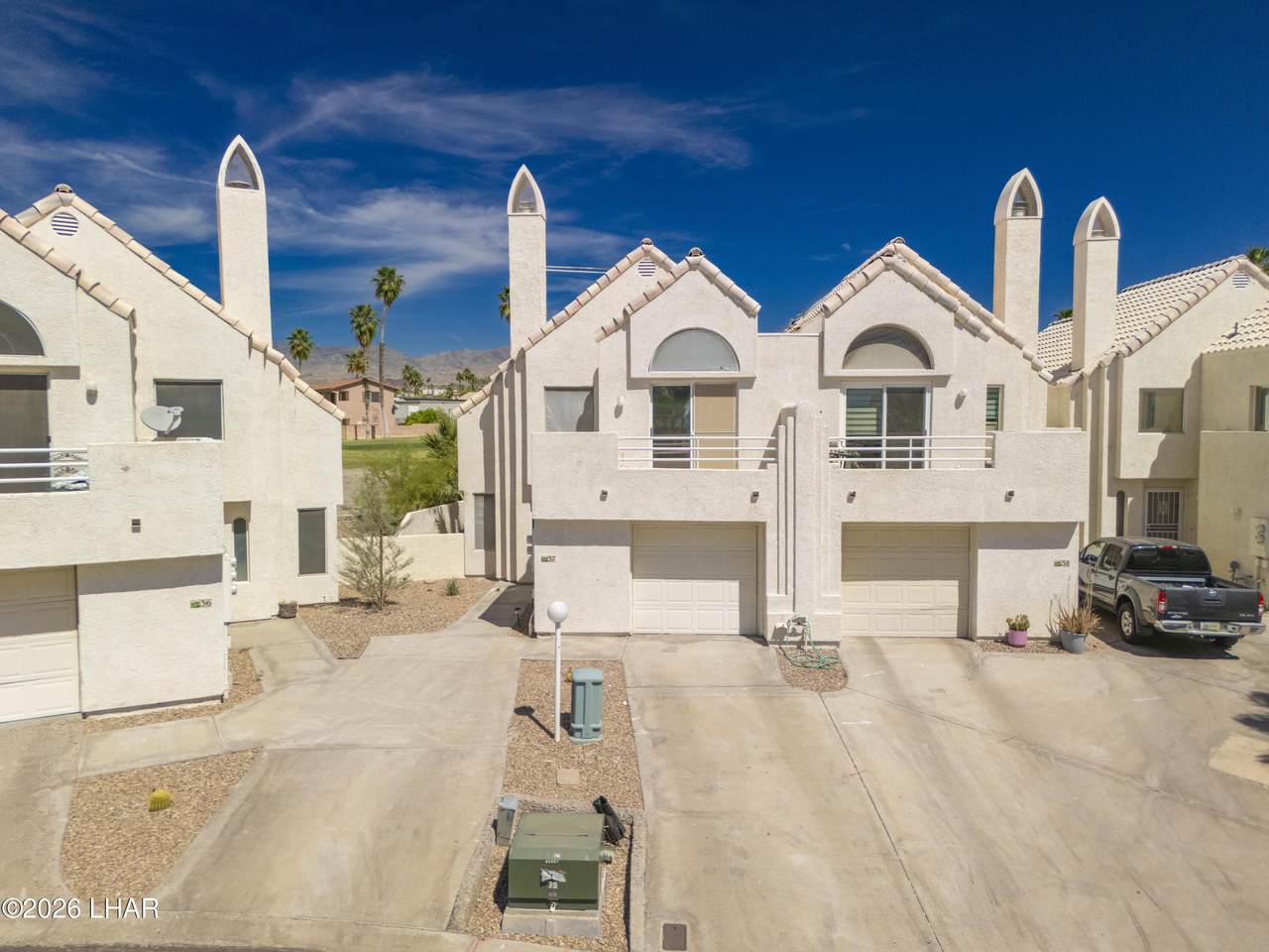 420 Acoma Blvd - Photo 1