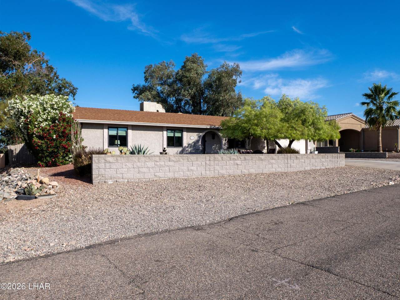 https://bt-photos.global.ssl.fastly.net/lakehavasu/1280_boomver_1_1040162-2.jpg