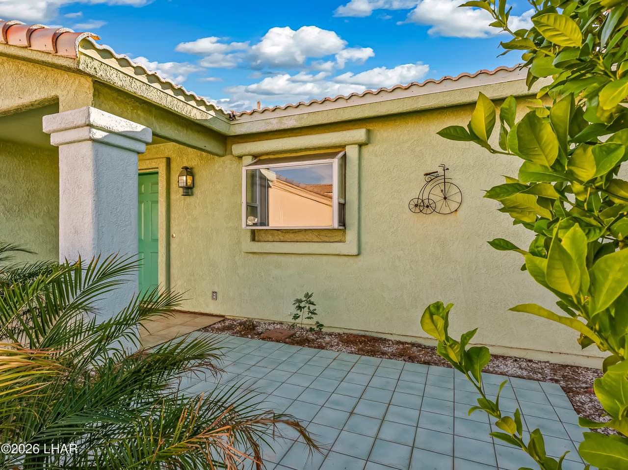 https://bt-photos.global.ssl.fastly.net/lakehavasu/1280_boomver_1_1040170-2.jpg