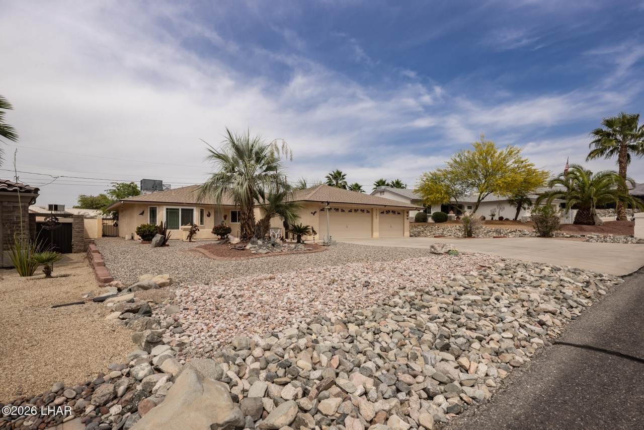https://bt-photos.global.ssl.fastly.net/lakehavasu/1280_boomver_1_1040174-2.jpg