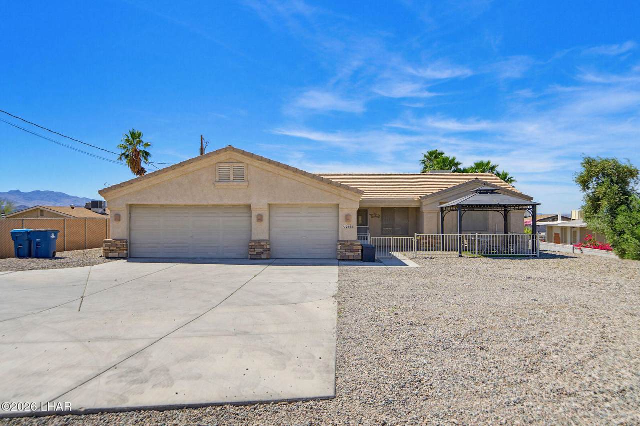 2466 Venturer Ln - Photo 1