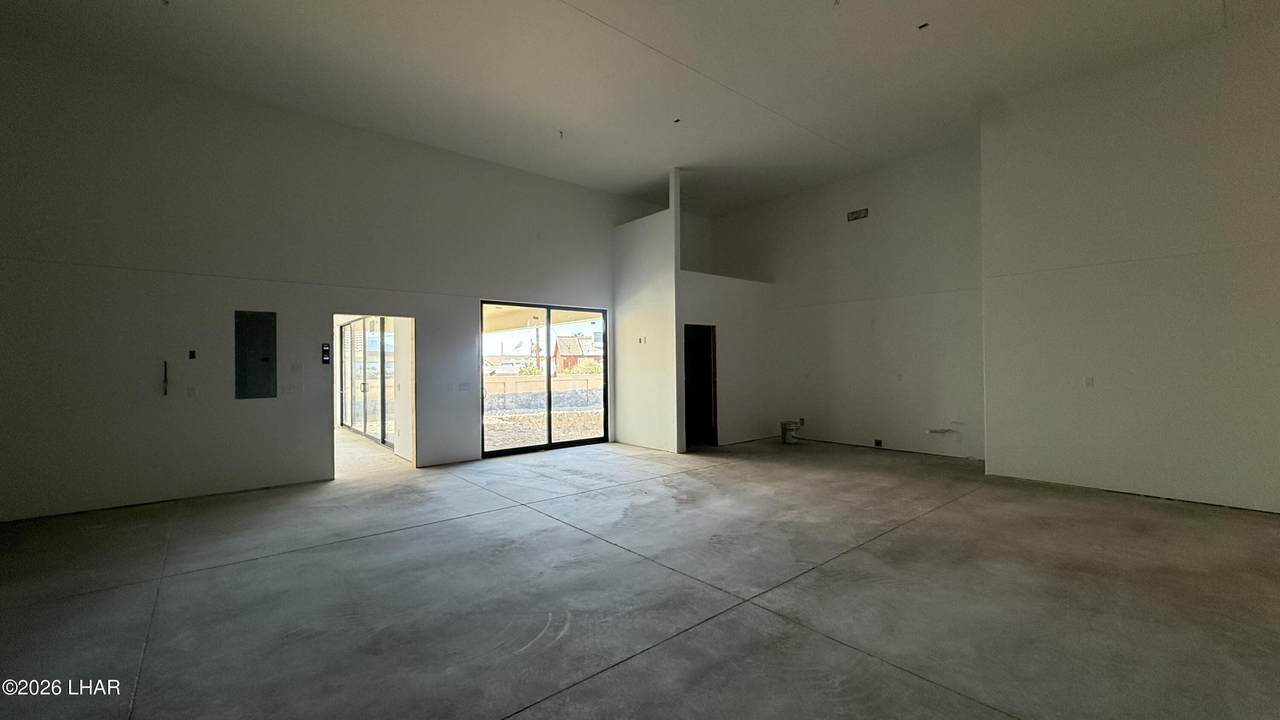 https://bt-photos.global.ssl.fastly.net/lakehavasu/1280_boomver_1_1040223-2.jpg