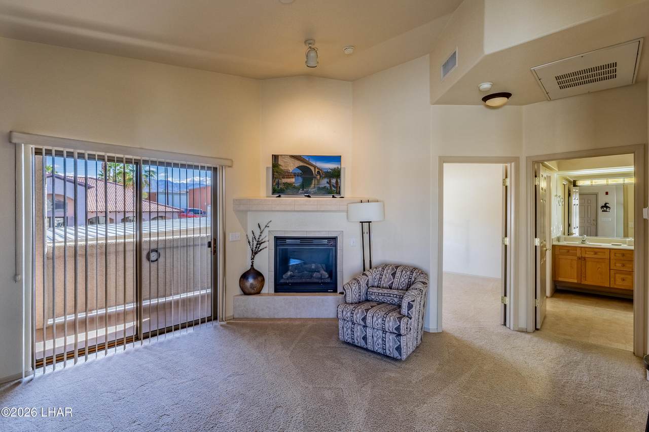https://bt-photos.global.ssl.fastly.net/lakehavasu/orig_boomver_1_1040229-2.jpg